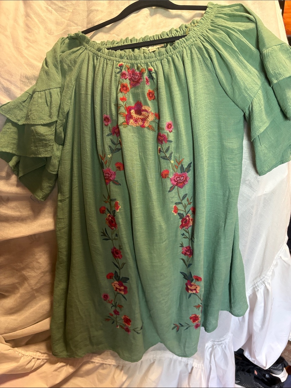 Umgee Sage Green Embroidered Off-Shoulder Tunic Mini Dress 22”PTP